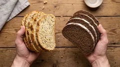 O que é mais saudável: pão de centeio ou pão integral? A resposta definitiva dos nutricionistas