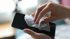 O que não se deve usar para limpar o ecrã do smartphone: no entanto, muitos fazem exatamente isso