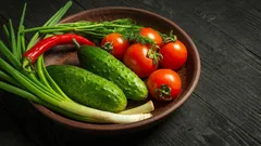 Não se apresse a deitar fora legumes murchos: um método simples para lhes devolver a suculência e o aspeto fresco